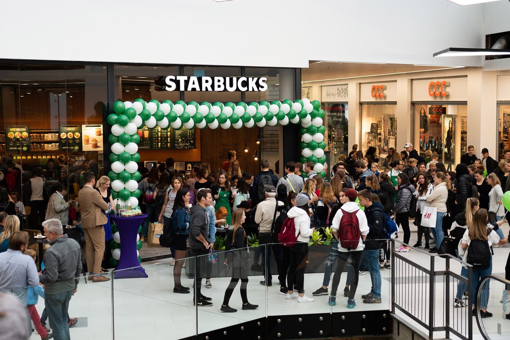 Forum Liberec Starbucks